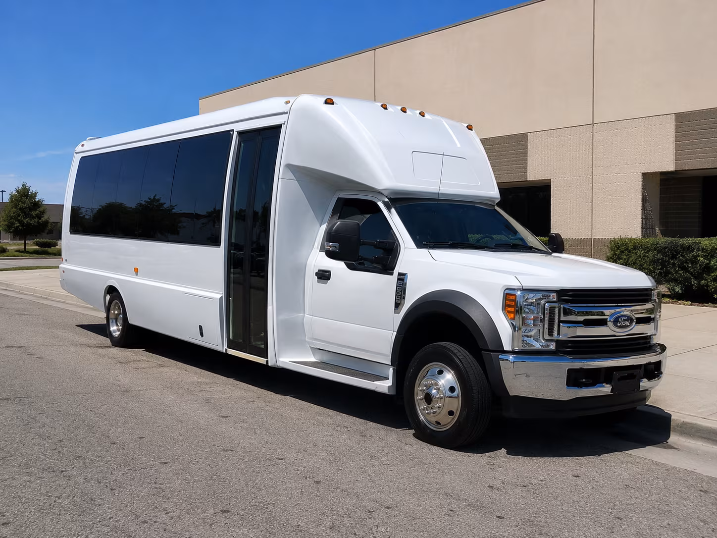 buses for multi stop and full day field trip itineraries from longmont