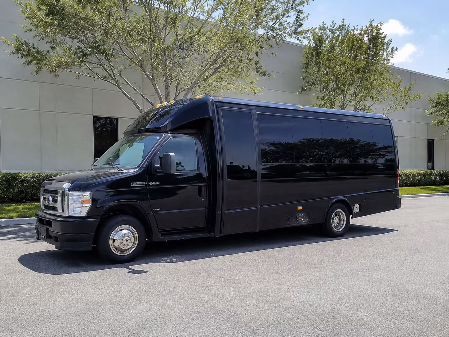 employee shuttle buses for longmont s tech and manufacturing campuses