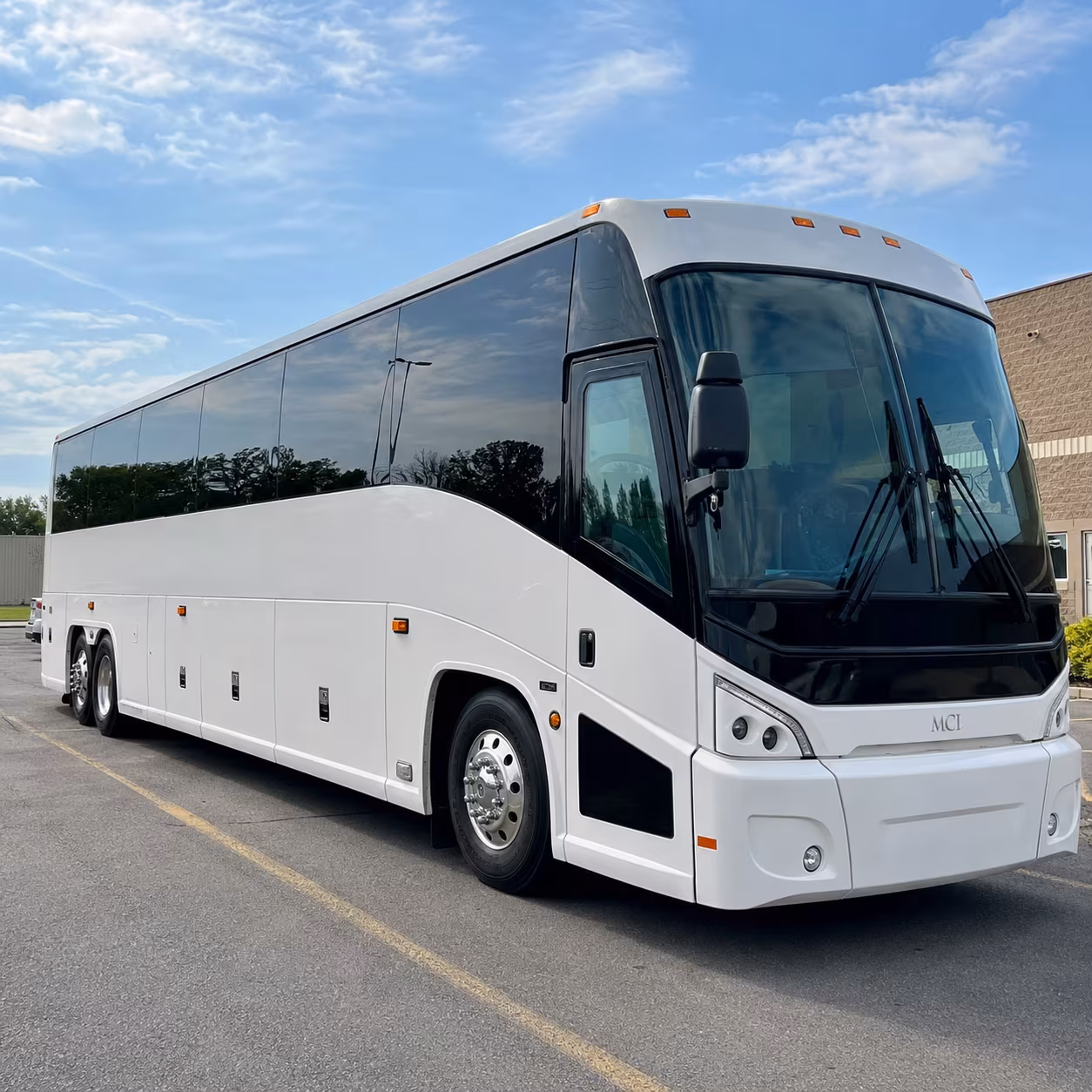shuttle buses for longmont employers connecting to denver international airport