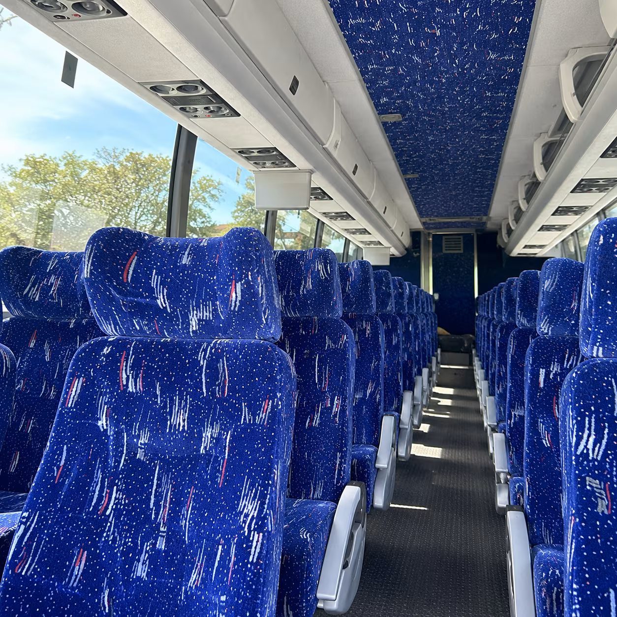 weekly worship shuttle buses for longmont congregations